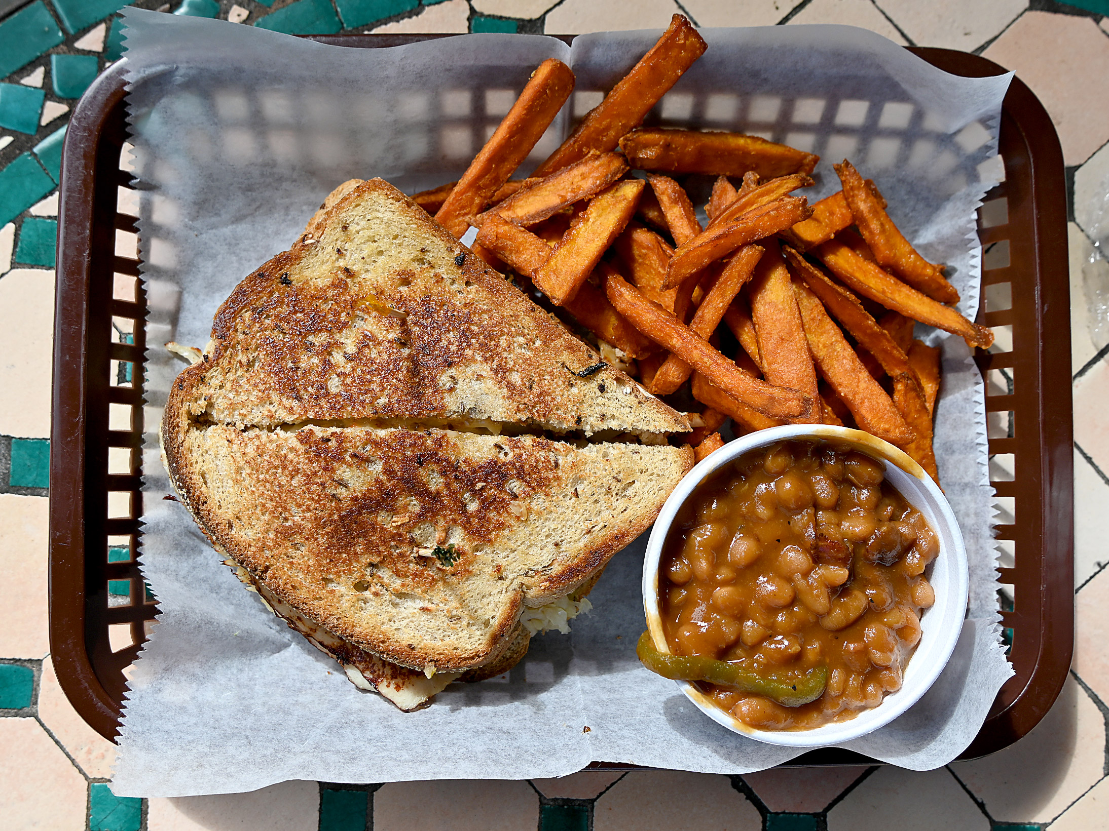 Nautica Joe’s is My New Happy Place for Lunch in Downtown Brunswick